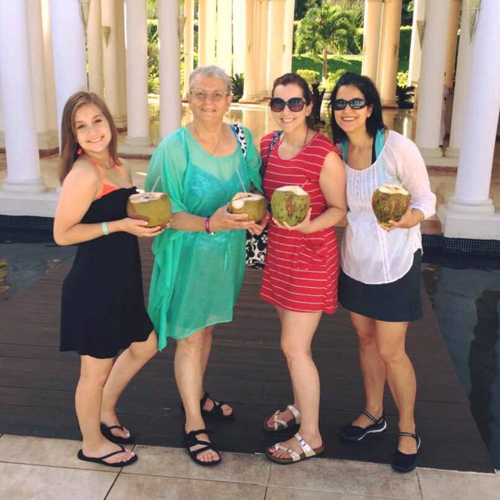 Meet your Posher, Marianne