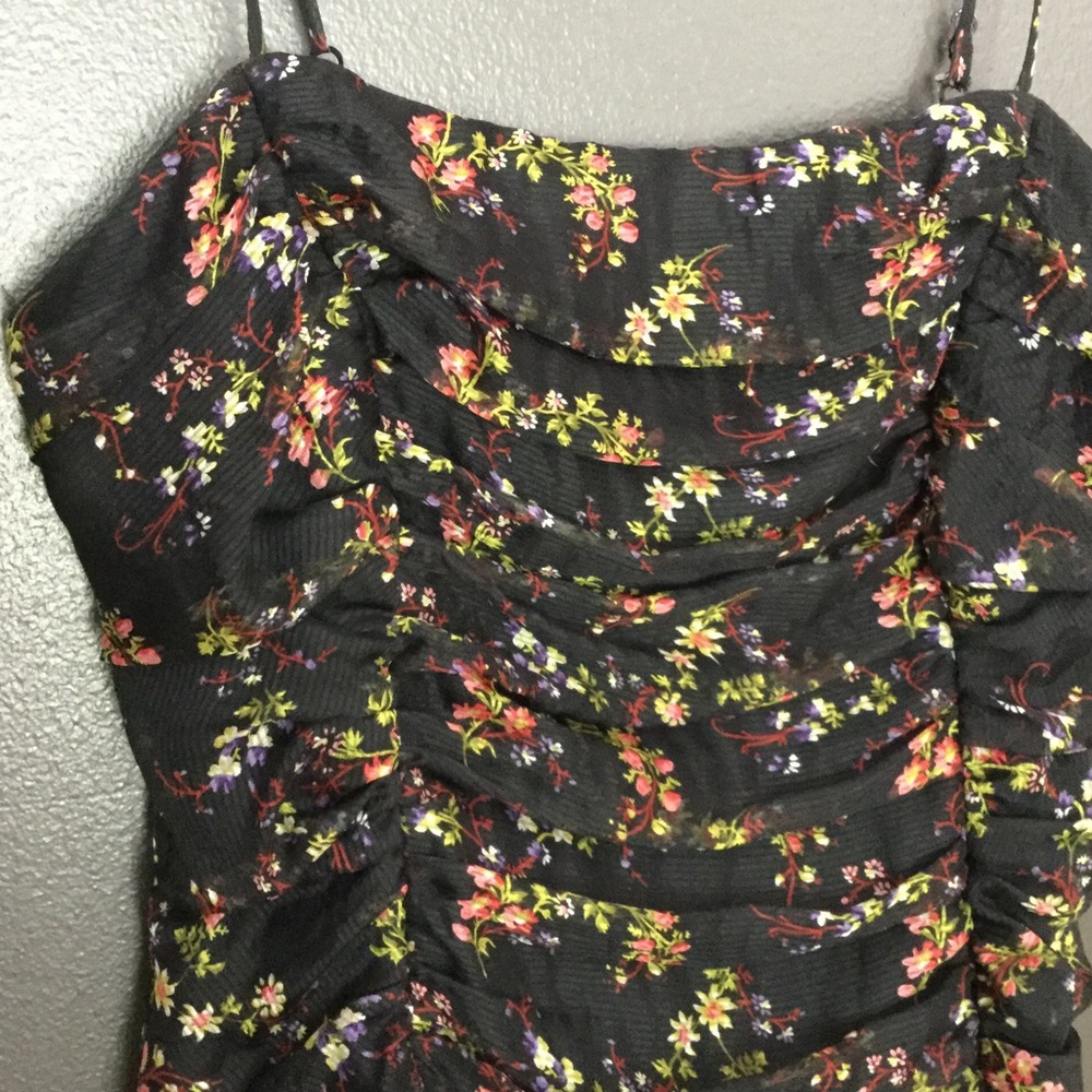 Dress - Picture 3 of 7