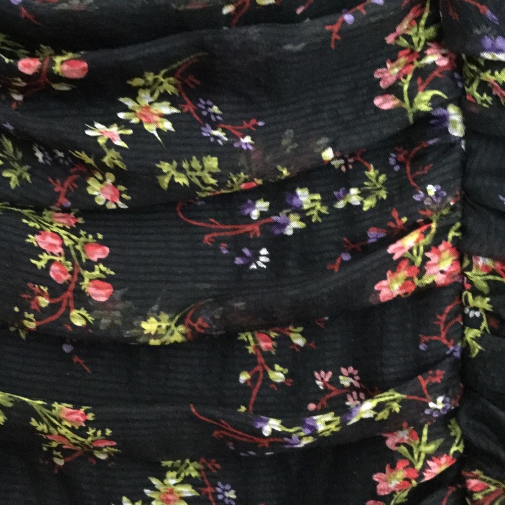 Dress - Picture 2 of 7