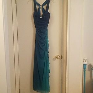 Full length cocktail/prom dress