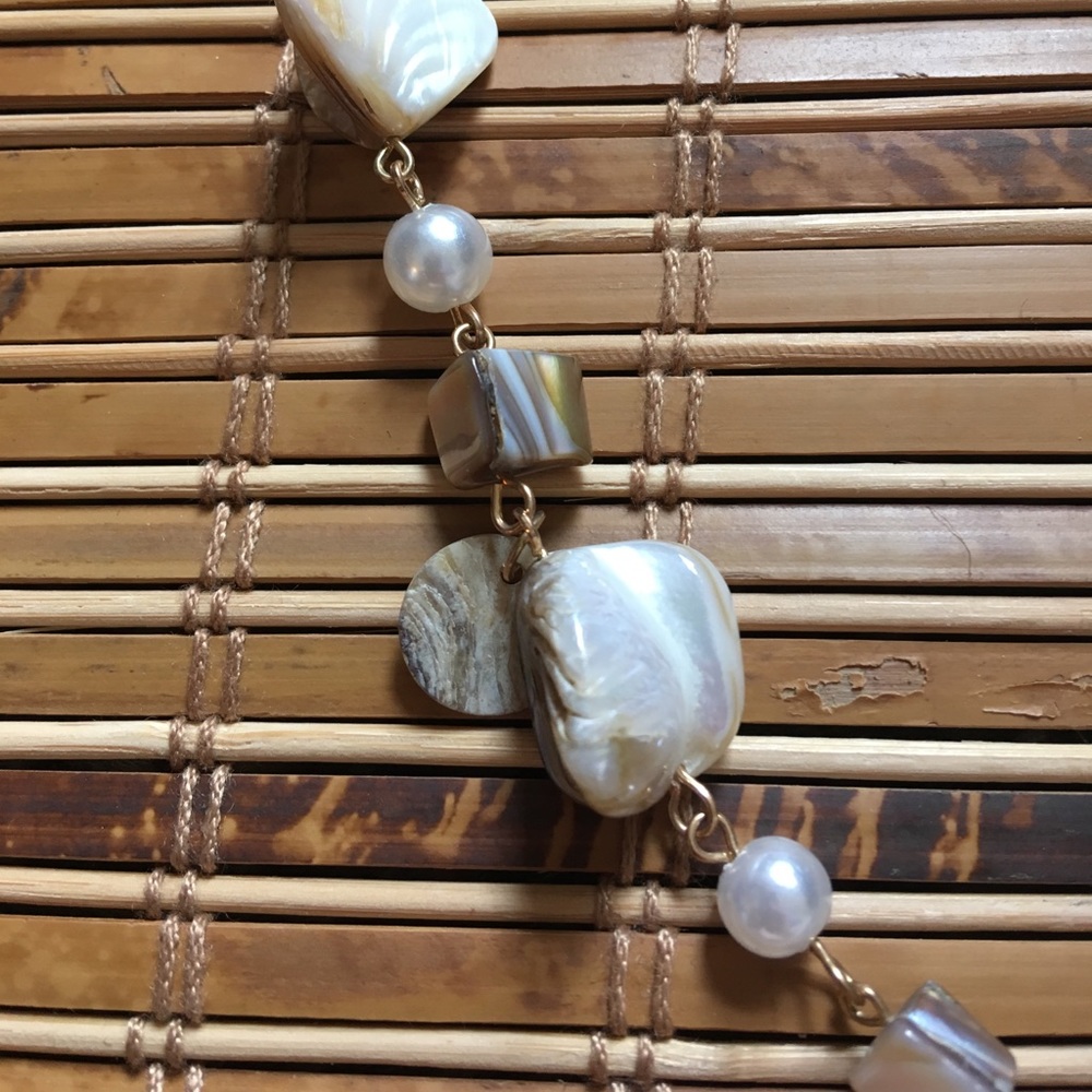 Unique Mother of Pearl Shell Necklace Long - Picture 6 of 6