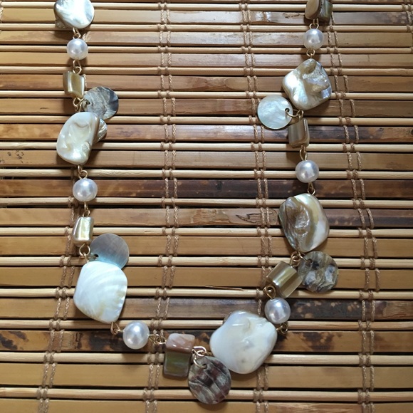 Unique Mother of Pearl Shell Necklace Long - Picture 3 of 6