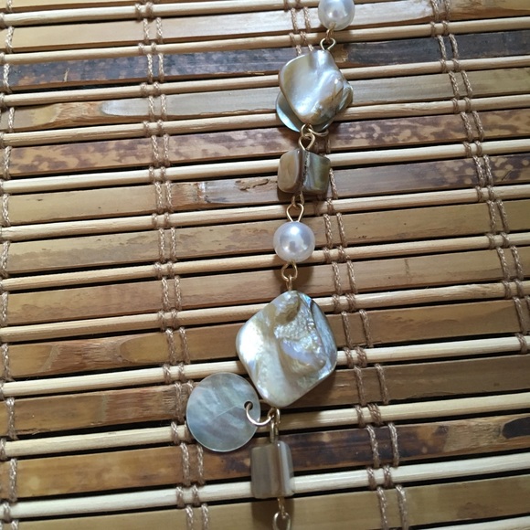 Unique Mother of Pearl Shell Necklace Long - Picture 4 of 6