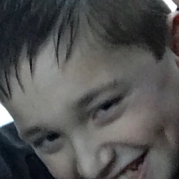 Meet your Posher, Andrew - Picture 1 of 1