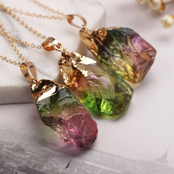 Natural Crystal Chakra Necklace - Picture 5 of 5