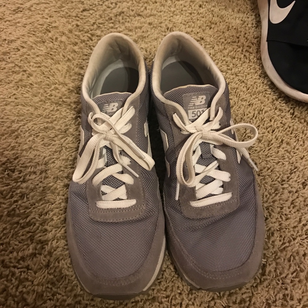 Size 10 women new balances!