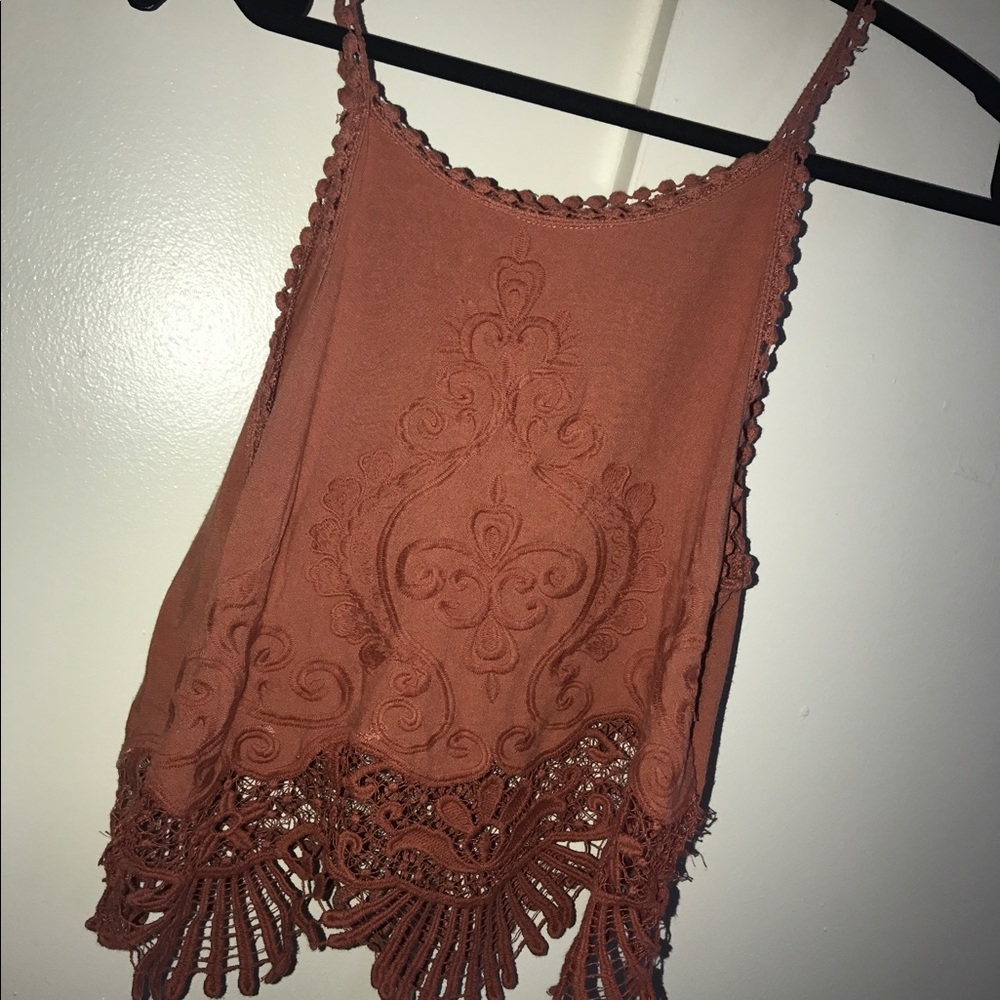 LA Hearts rust colored lace tank
