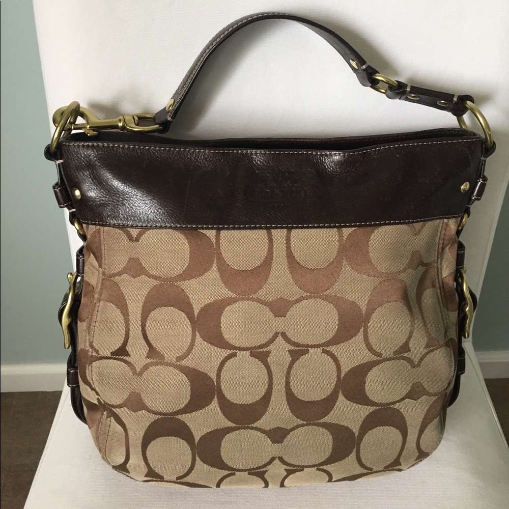 Coach khaki signature purse