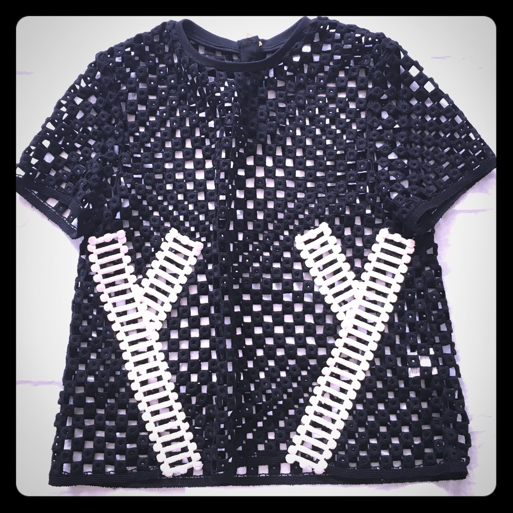Dazzle Hollowed out top
