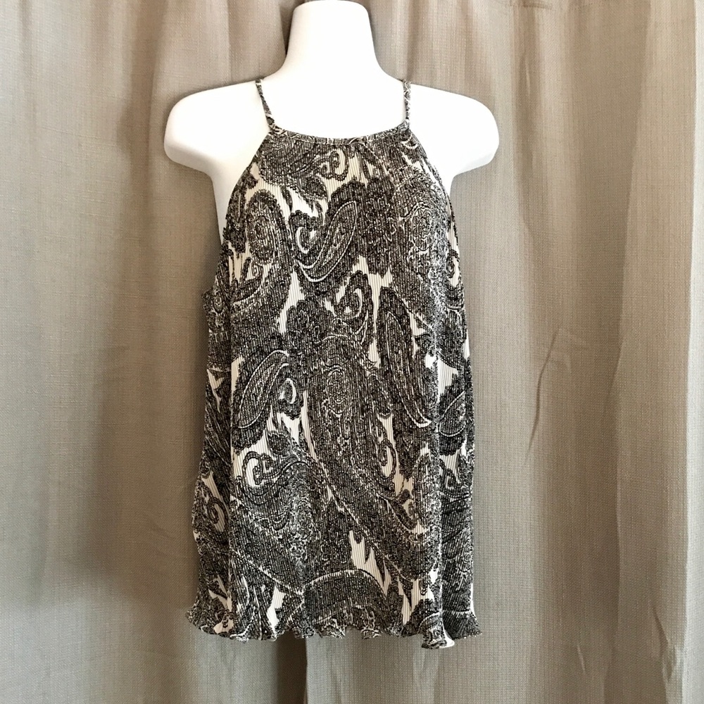 Flattering Banana Republic paisley top.