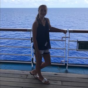 Meet your Posher, Emma