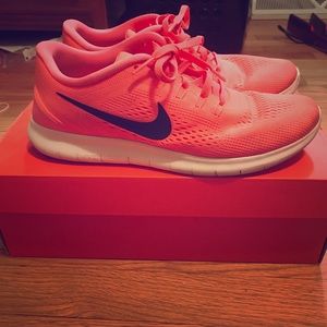 Nike Free RN