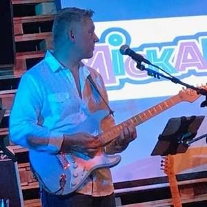 Meet your Posher, Richard