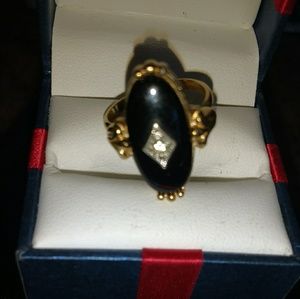 Vintage Avon Gold plated Onyx and CZ Ring