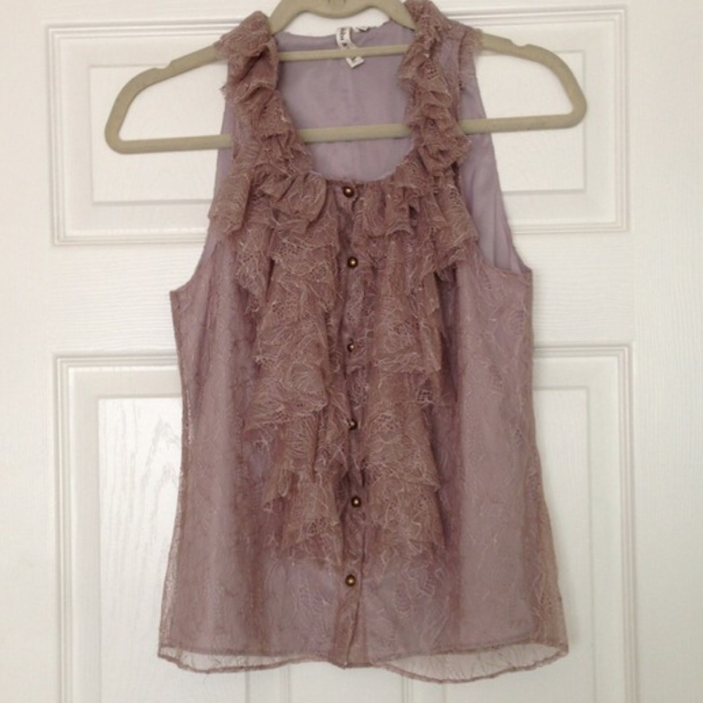 Robbi & Nikki Ruffle Top