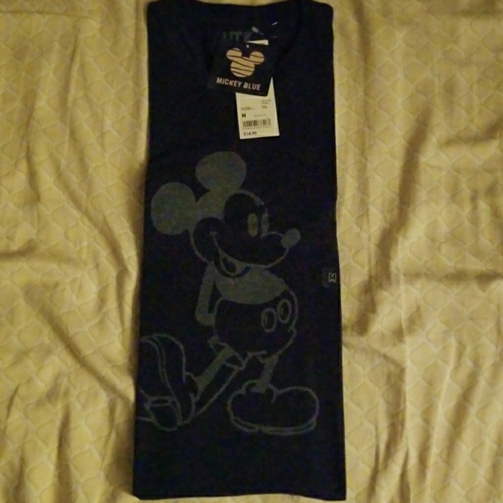 Mickey men's M shirt