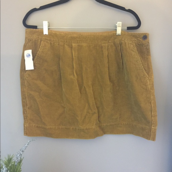 unknown Dresses & Skirts - Super cute corduroy skirt