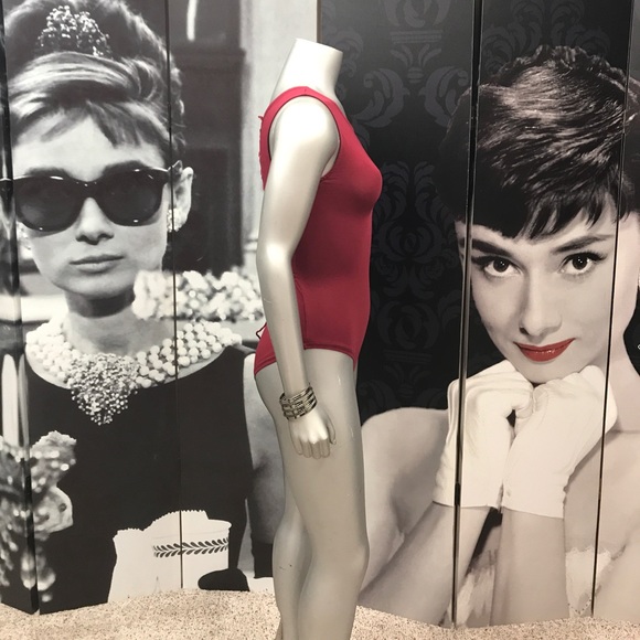 💥Firm💥NIP!! Lace Up Bodysuit - Picture 4 of 4