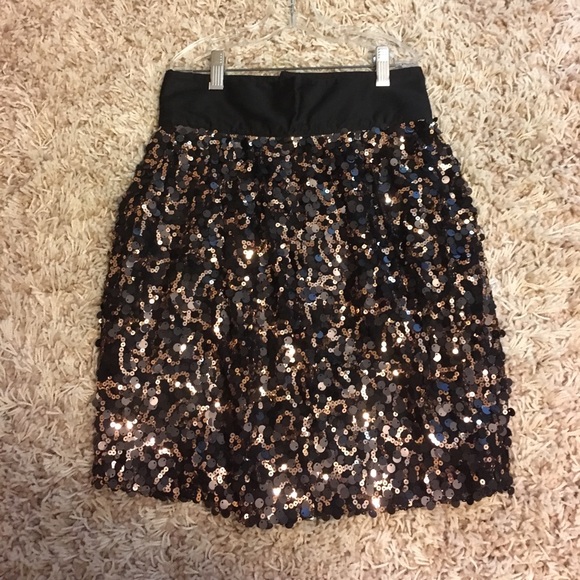 Black and Gold Sequin Skirt - Picture 1 of 2