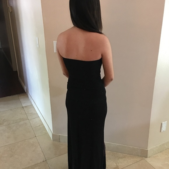 Prom dress - Picture 2 of 3