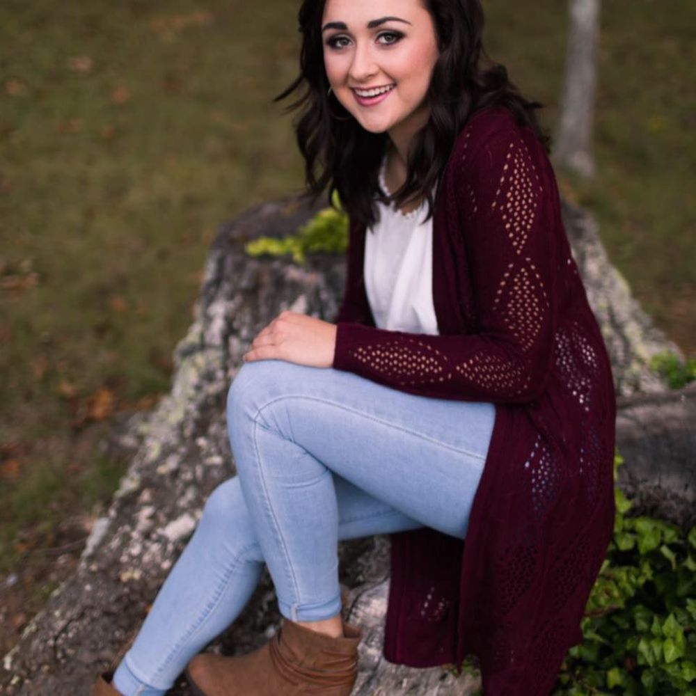 Meet your Posher, Mia