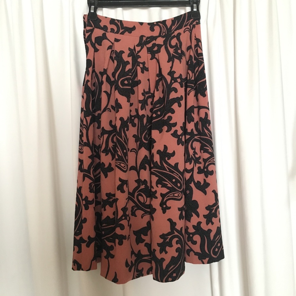 NWOT H&M Paisley Pink A Line Skirt