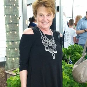 Meet your Posher, Jean