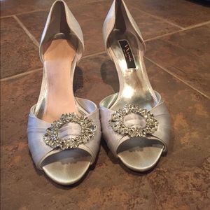 Designer Nina shoes!!