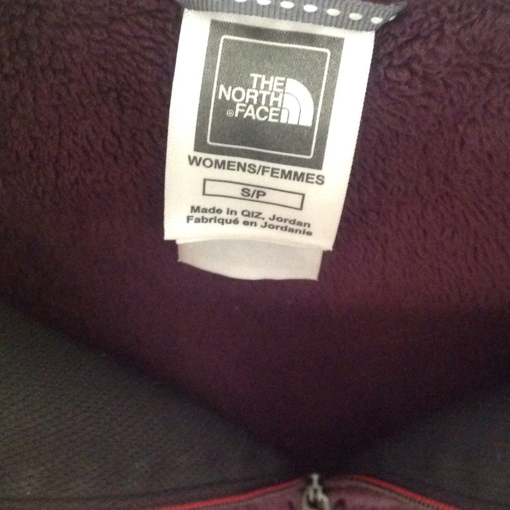 North Face pullover - Picture 2 of 3