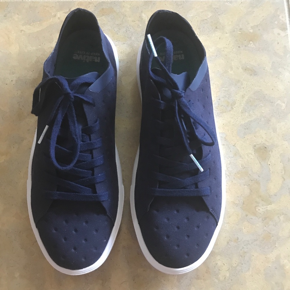 Native Mens Monaco Low Navy Blue sneakers, 9 D US