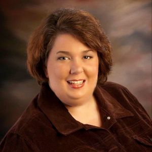 Meet your Posher, Lydia