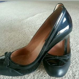 Ann Tylor Black Heels