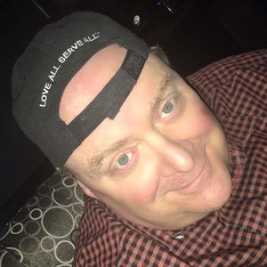 Meet your Posher, Duane