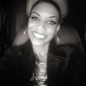 Meet your Posher, Carla