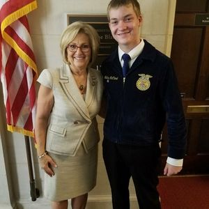 Meet your Posher, Nathan