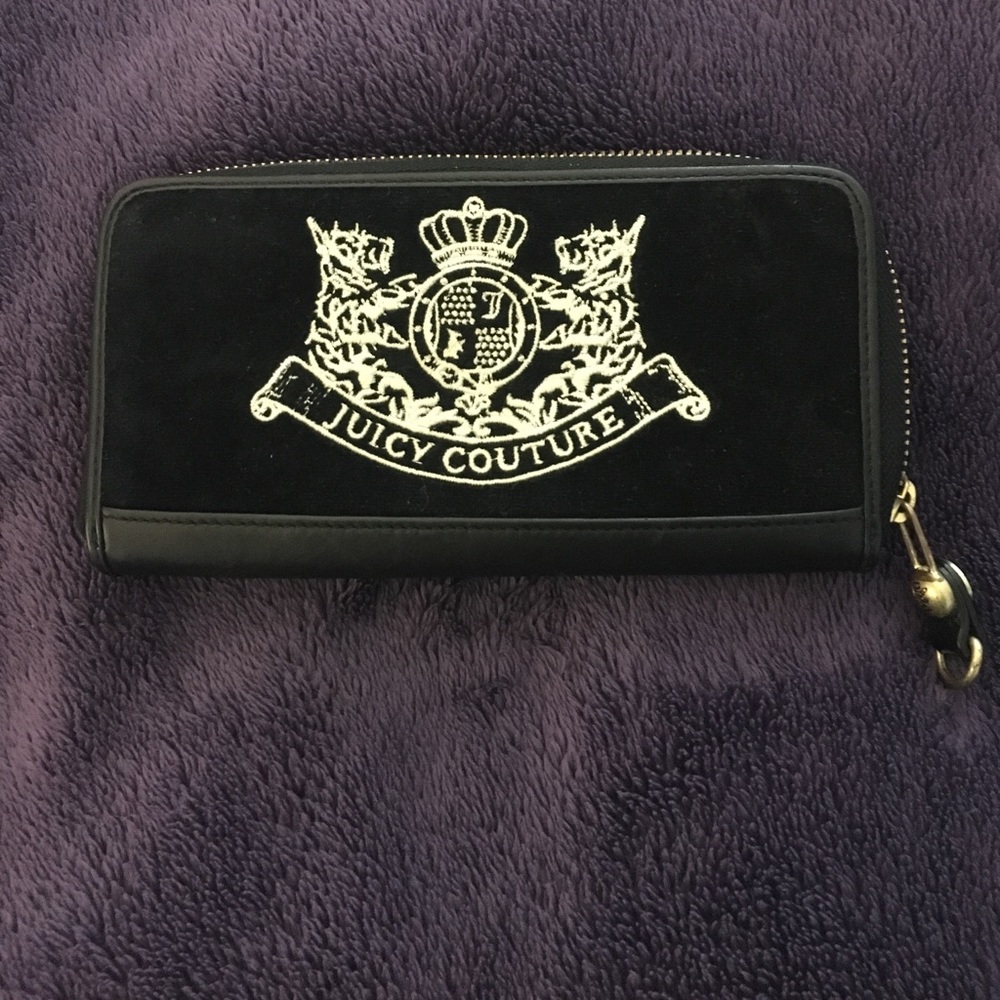 Juicy couture wallet