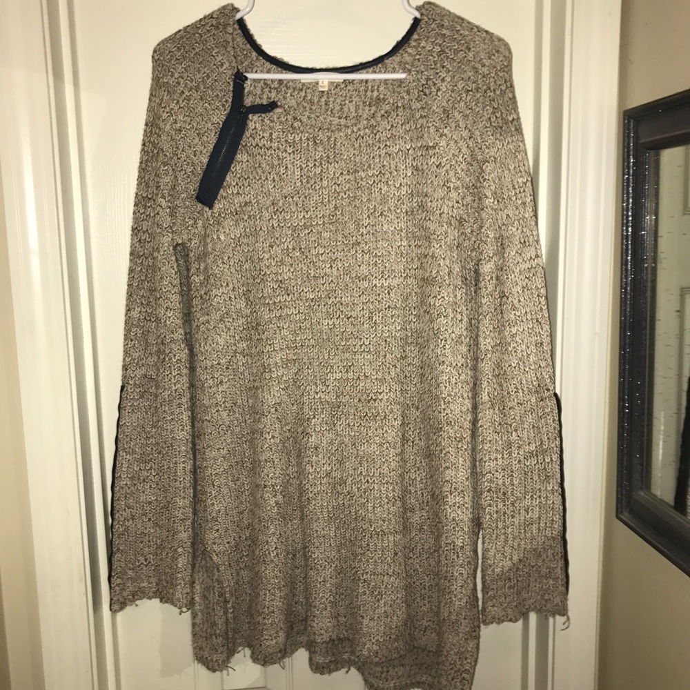 Comfy Tan Sweater - perfect for fall!