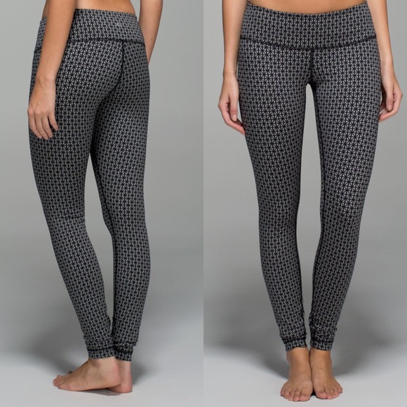 Lululemon Wunder Under Pant Tri Geo Silver SpoonBk - Picture 2 of 9