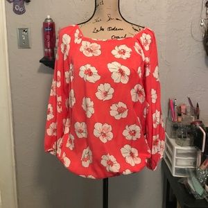 Old Navy Coral flower top
