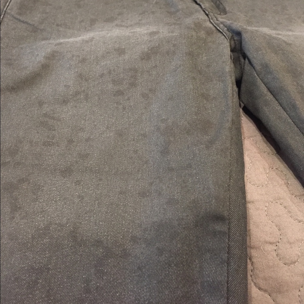 5 units grey/black jeans! - Picture 2 of 4