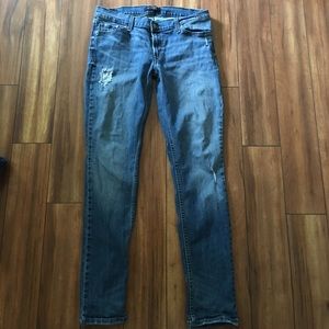 Women's Levi's, size 13