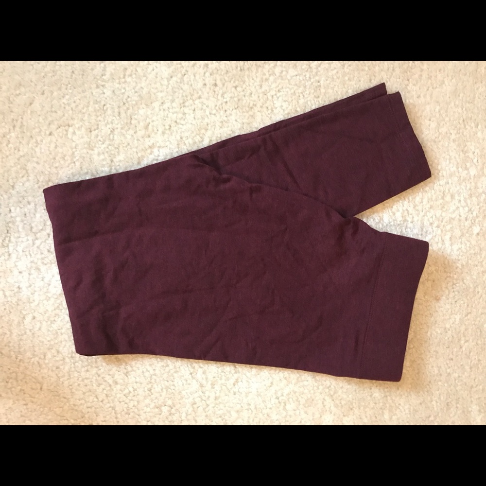 Loft x Lou & grey leggings