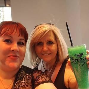 Meet your Posher, Tracy