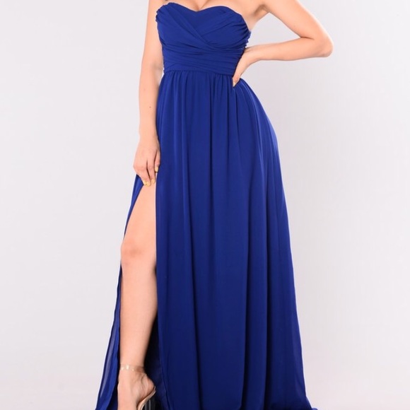 Gorgeous Formal Dress - Picture 1 of 3