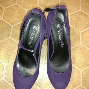 New never worn purple wedge shoes