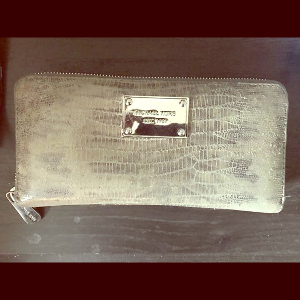 Used Michael Kors Wallet