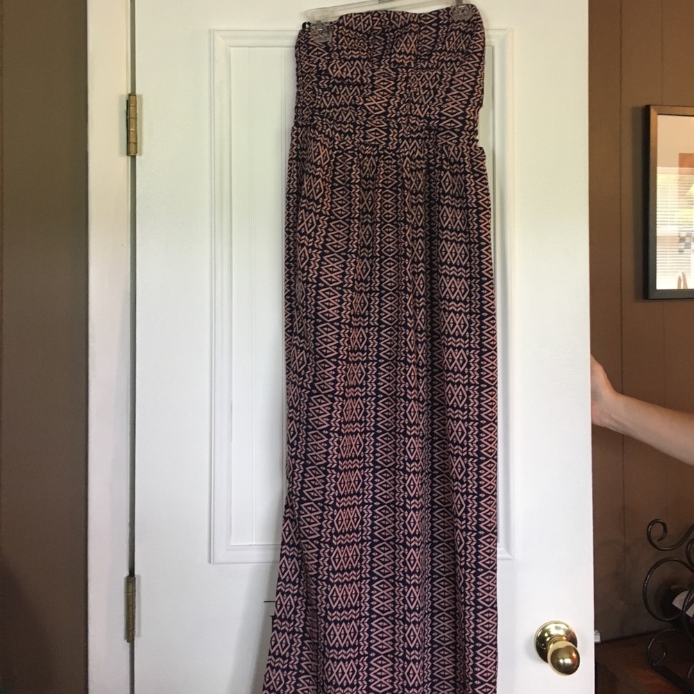 Strapless jumper