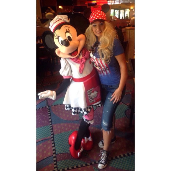 💙Disney Store Minnie Mouse Americana Flag Tee M - Picture 6 of 6