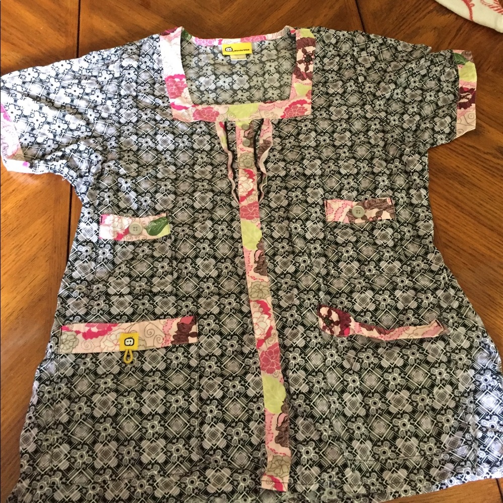 Healing hands scrub top
