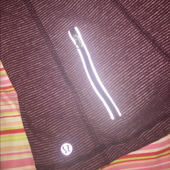 Lululemon long sleeve top - Picture 2 of 5